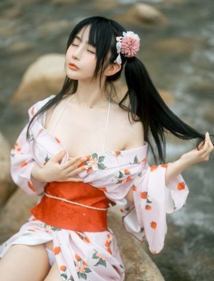 老太婆牲交视频毛茸茸无删减