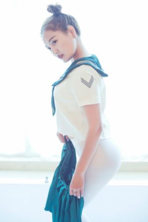 女朋友的丰满妈咪