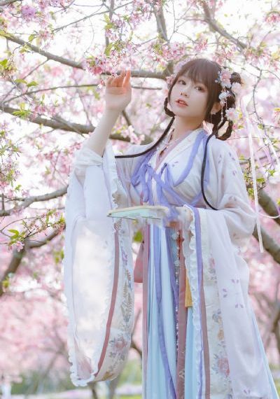 艳鬼狂情