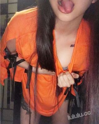她被他拥抱的一天
